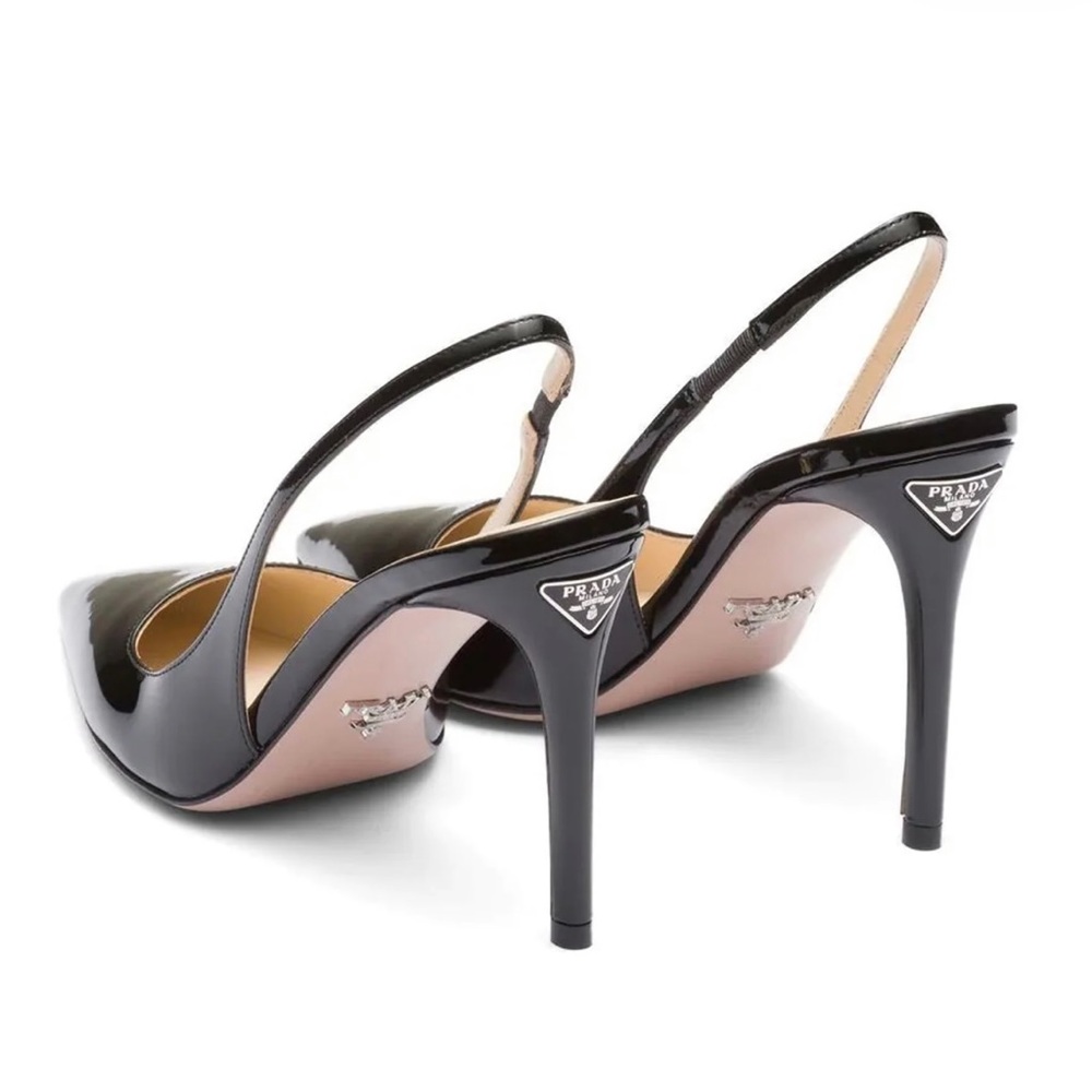 CLASSIC POINTED TOE PRADA HEELS